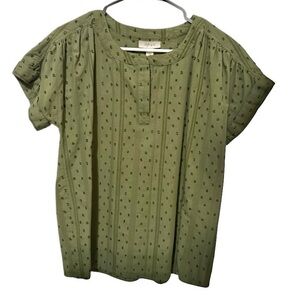 Style & Co Olive Green Dotted Blouse Size M | Short Sleeve Casual Top